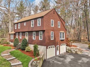 12 Autumn St, Windham, NH 03087