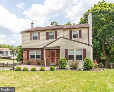 301 Crescent Hill Dr, Havertown, PA, 19083