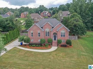 608 Conroy Ln, Sterrett, AL 35147