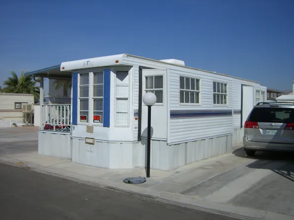 84250 Indio Springs Dr Space 320, Indio, CA 92203