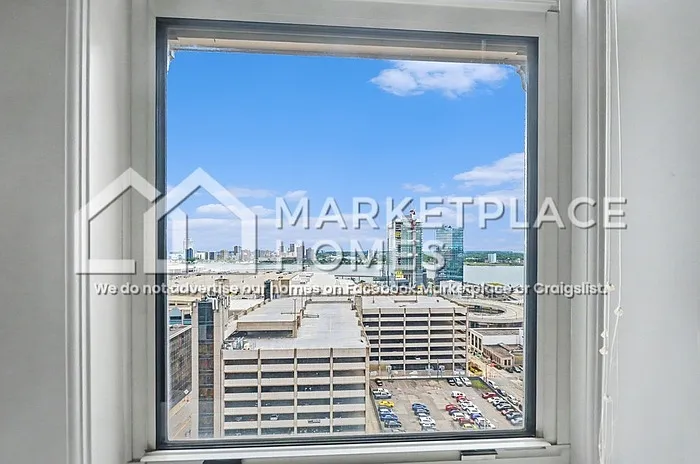 525 W Lafayette Blvd #16E — Photo 22
