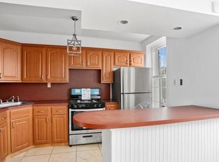 676 Carroll St #4, Brooklyn, NY 11215