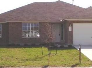 1103 Blewett Dr, Hutto, TX 78634