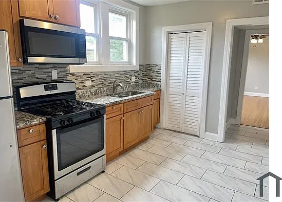 7822 S Kingston Ave #2 — Photo 6