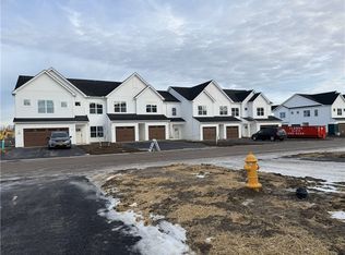 503 Erie Ridge Dr, Henrietta, NY 14467