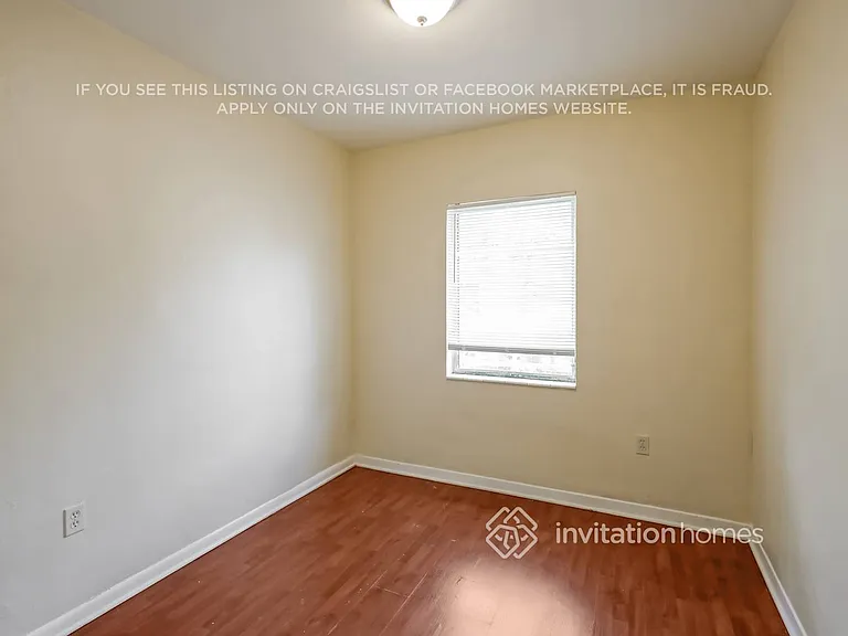 1815 NE 178th St — Photo 13