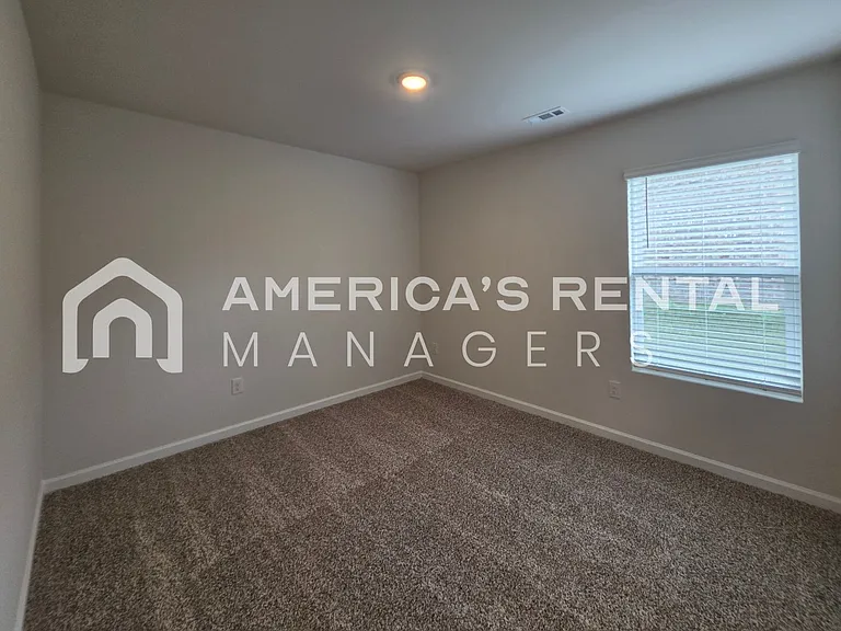 128 Jonboy Ave — Photo 33