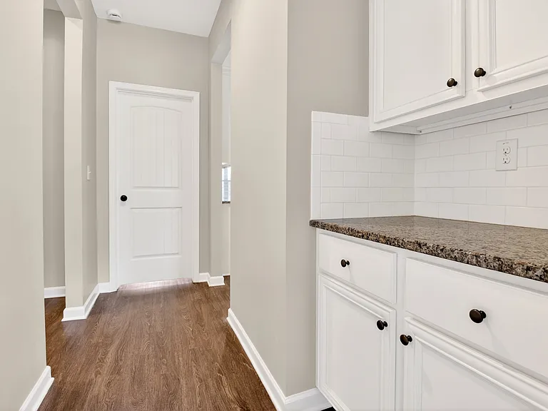 144 Reserve Pl — Photo 20