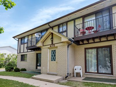 475 S Belmont Ave APT 3, Elgin, IL, 60123