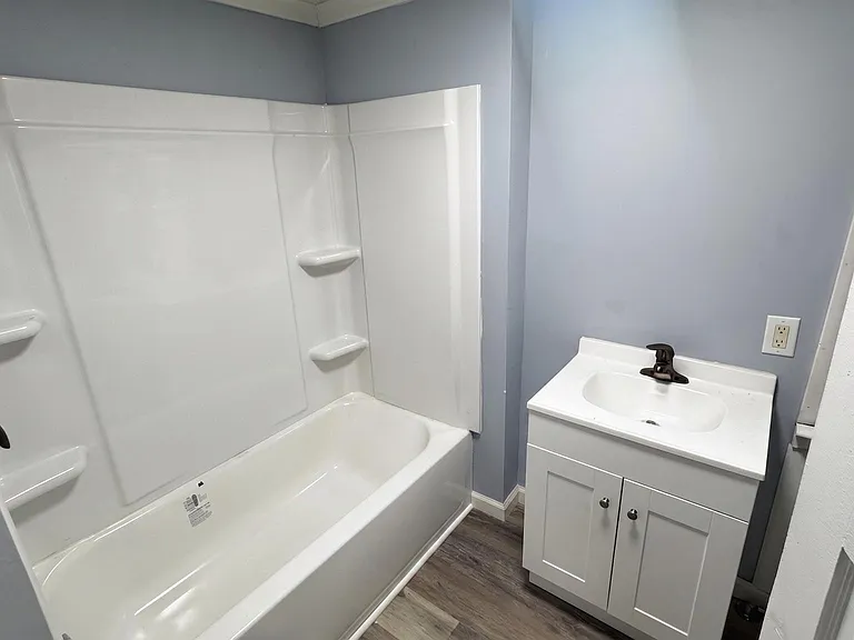 198 South Ave #1 — Photo 7
