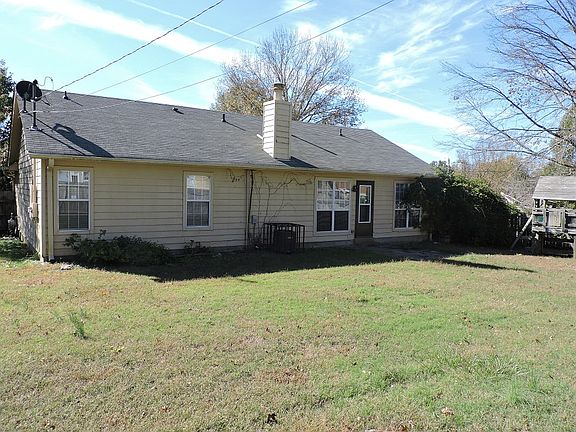 2nd image of 6030 Cloverland Cv