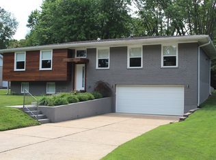 9201 Saddlebrook Dr, Saint Louis, MO