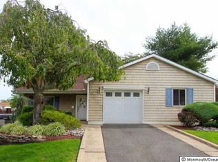 13 Tralee Rd, Hazlet, NJ 07730