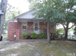 223 E Stallings St, Clayton, NC 27520
