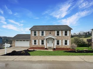 8 Louis Ln, Wheeling, WV