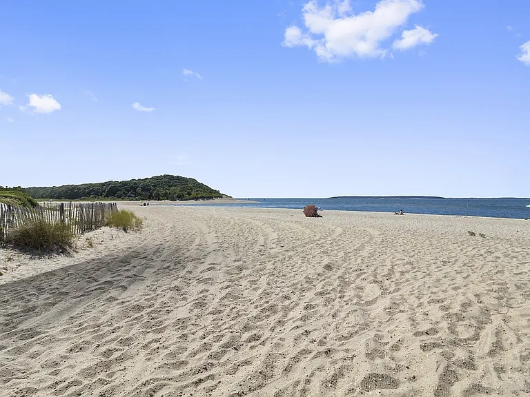 42 Towd Point Rd — Photo 15
