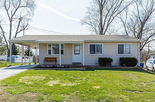 1st image of 4802 Cherry Blossom Ln