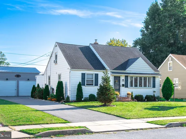 3440 Victor Ave, Brookhaven, PA 19015