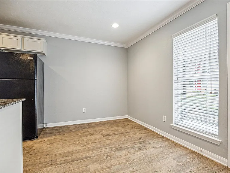 835 Heights — Photo 18