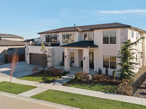 5043 W Oakford Dr, Meridian, ID 83646
