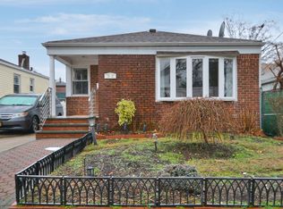 7012 168th St, Fresh Meadows, NY 11365