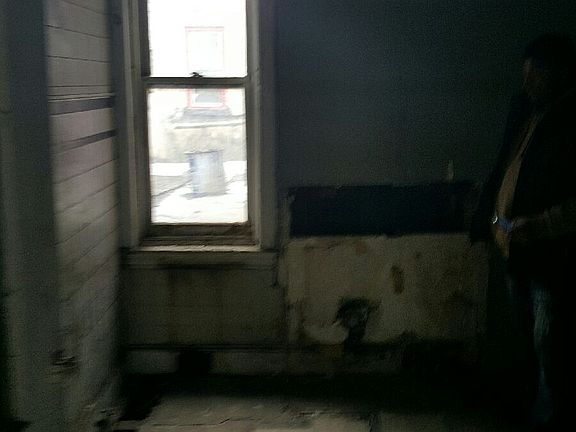 2nd image of 2244 W Allegheny Ave