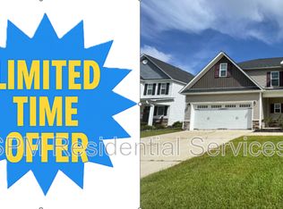 614 High Tide Dr, Sneads Ferry, NC 28460