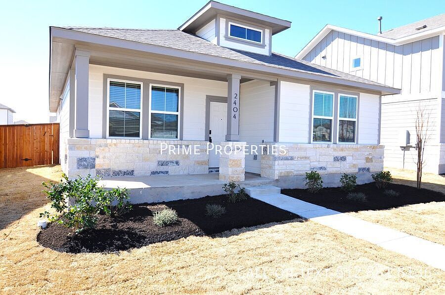 1st image of 2404 Ekvall Dr
