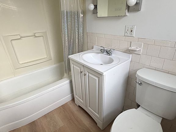 3rd image of 35 Summer St #1-R