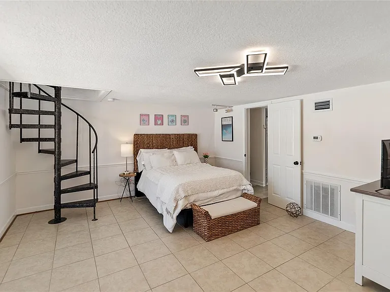 861 Nectar Rd — Photo 24