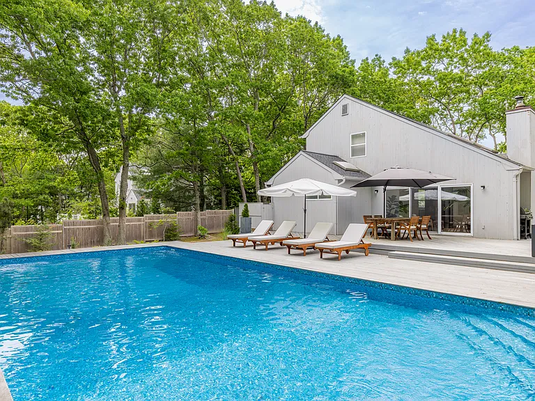 43 Wooded Oak Ln — Photo 3