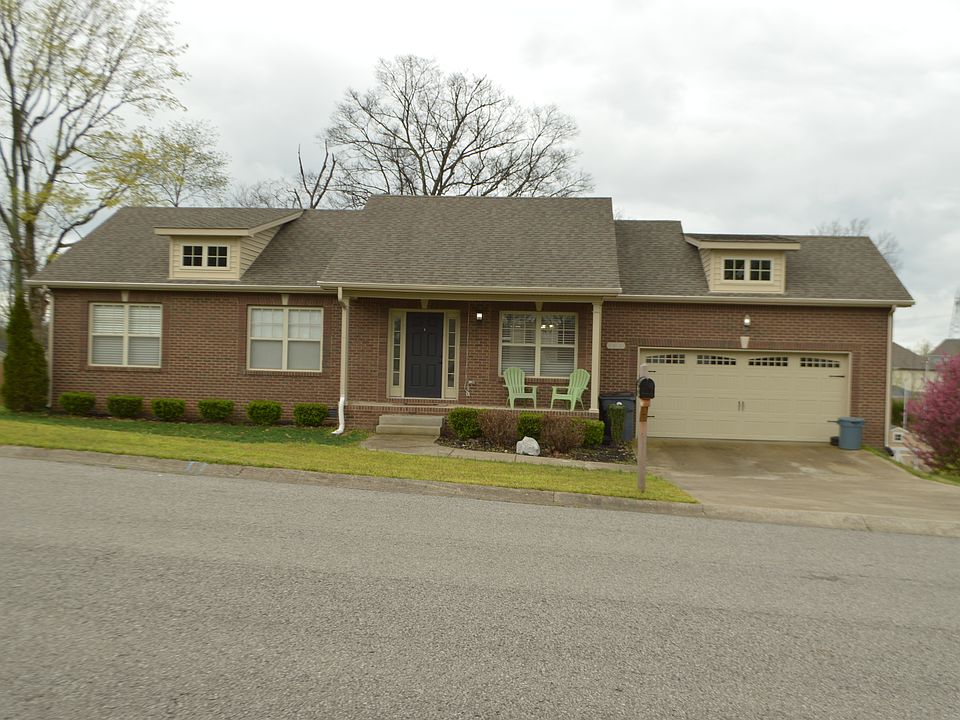 1st image of 3486 Clover Hill Dr