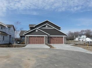 4241 Cortland Ct, Windsor, WI 53598