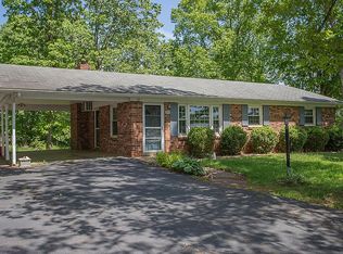 249 Sylvan Rd, Hurt, VA 24563