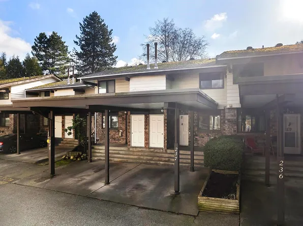 7447 140th St #237, Surrey, BC V3W 6G5