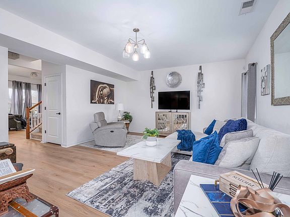 5th image of 2936 Shellsford Cir