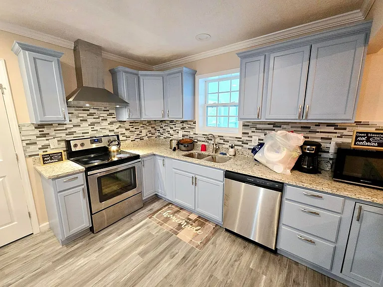 220 Teague Trl — Photo 11