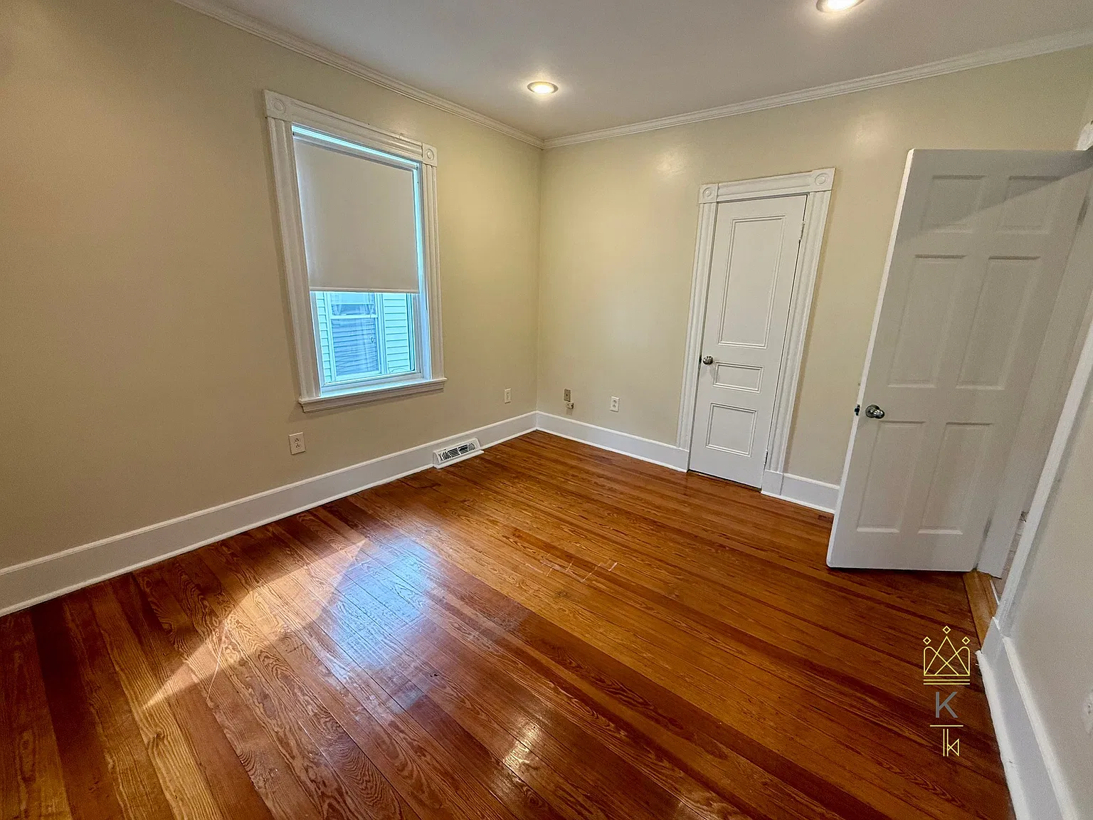 2 bed, 830 sqft, $2,800 — Photo 4