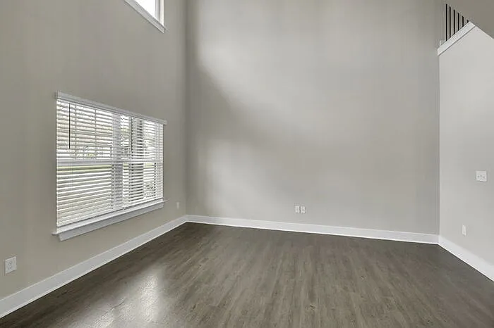 148 Cox St — Photo 11