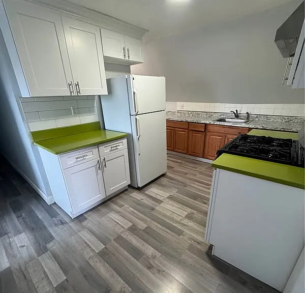 178 Clarence St #4 — Photo 10