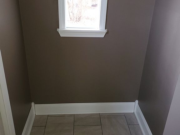 Vestibule front entrance