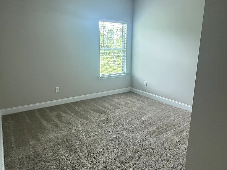 1263 Gregory Landing Dr — Photo 8