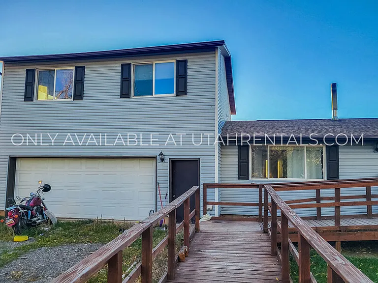 5162 S 800 W — Photo 3
