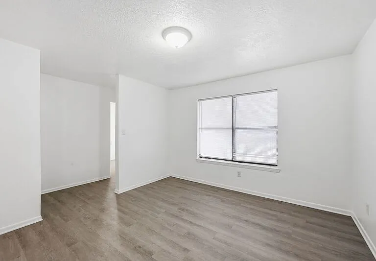 1410 S Elizabeth Ave #105 — Photo 9