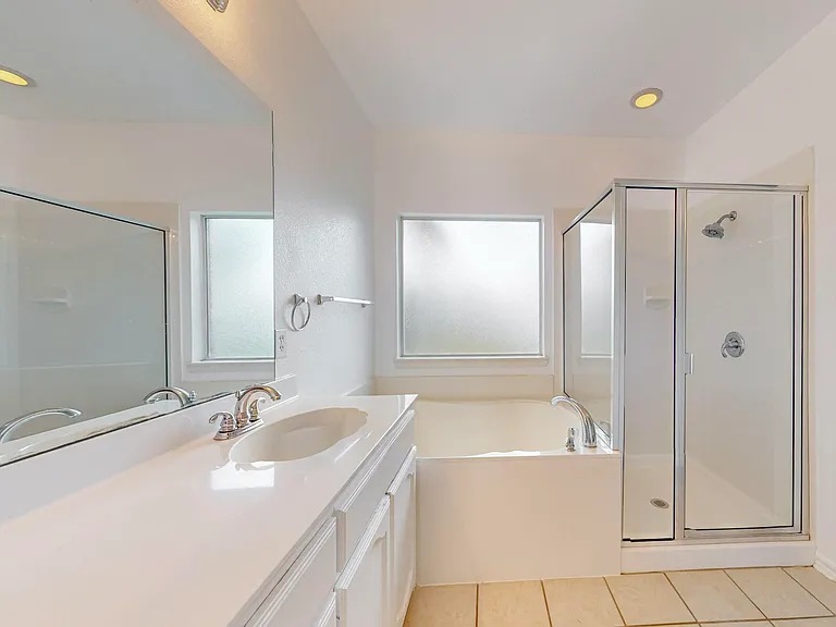 8008 Joshua Tree Ct — Photo 15