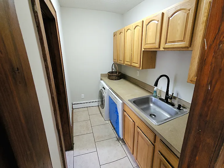 266 Grove St #1 — Photo 17