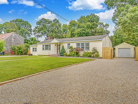 4th image of 112 Cedar Dr