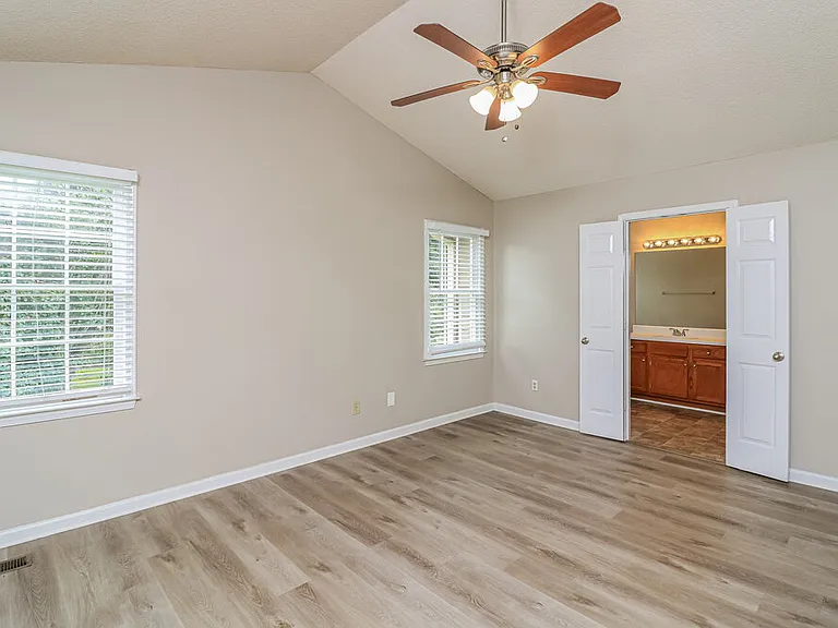 5039 Mickleton Way — Photo 14