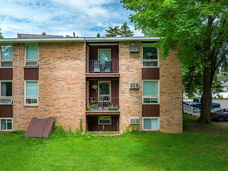 Hartford Mills Apartments — Photo 32