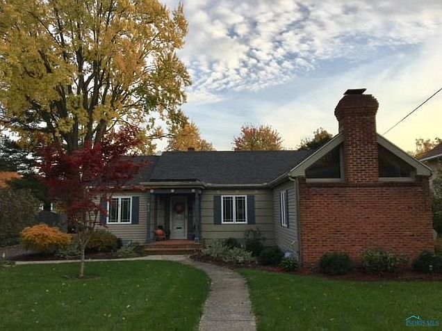1st image of 813 Wallace Ave